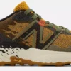 Trailrunning Schoen New Balance Men Fresh Foam X Hierro V7 Golden Hour Dark Camo Black 1 Trailrunning Schoen New Balance Men Fresh Foam X Hierro V7 Golden Hour Dark Camo Black -Schoenen Winkel 1 MTHIERV7 1